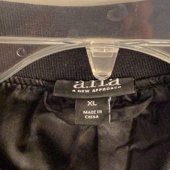 Ana new approach jacket.  Size X-Large.  With embroidery - Picture 4 of 7